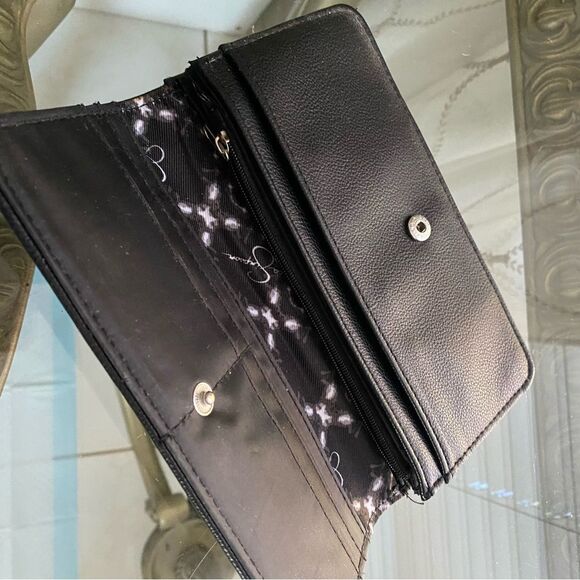 Jessica Simpson Wallet New - Picture 2 of 3